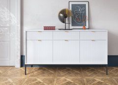 Комод Perfect Home Нова / Nova 3-дверний з 3 шухлядами і чорними ніжками KSZ154 Білий жива фотографія